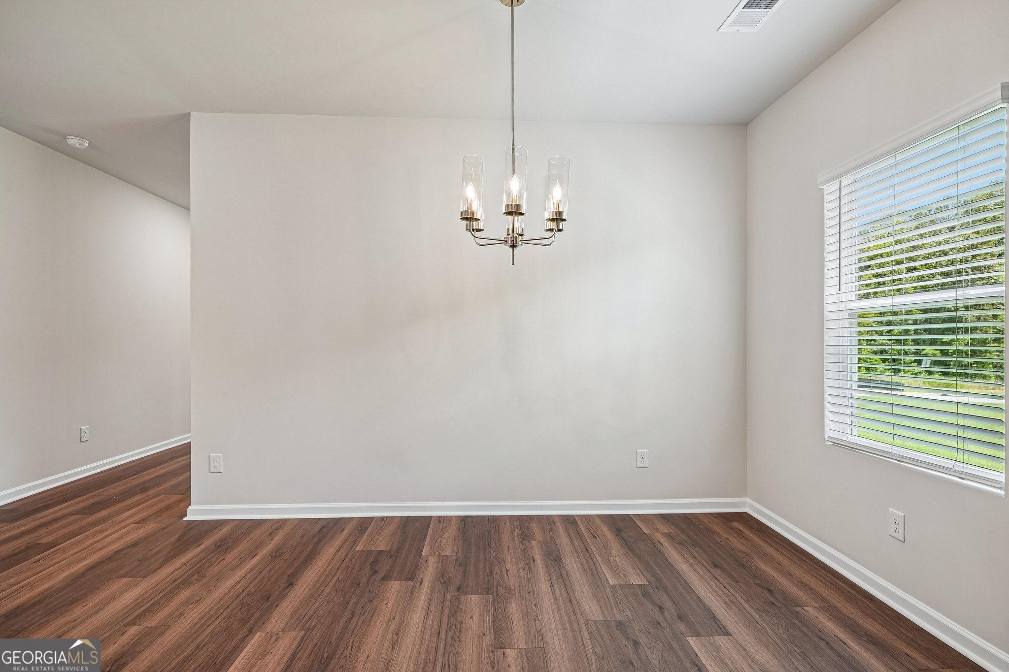 502 Taylor CT