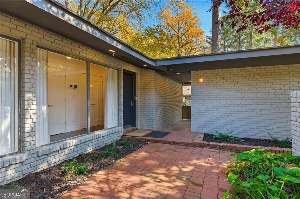 Photo of 1470 Lavista Road NE, Atlanta, GA 30324 (MLS # 10708618)