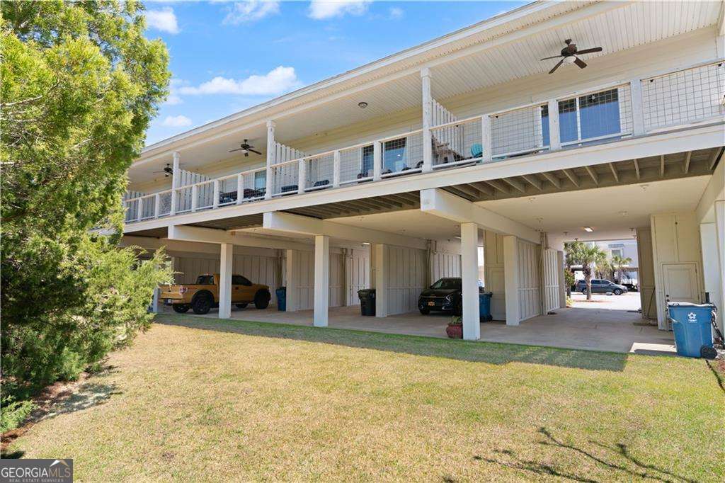 303 Hidden Harbor WAY