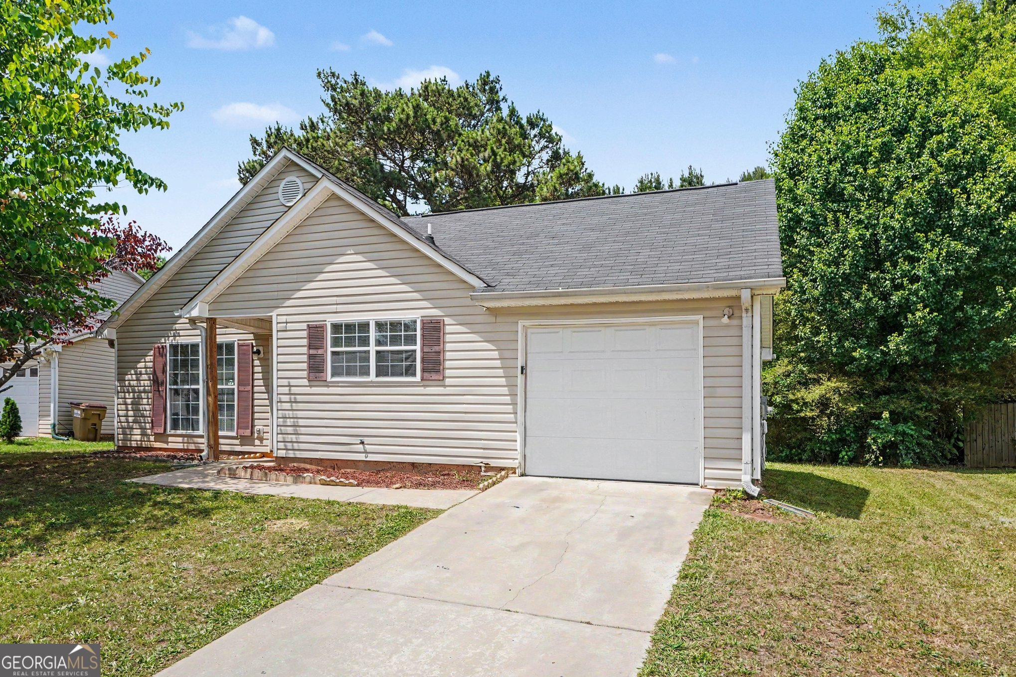 187 Inverness DR