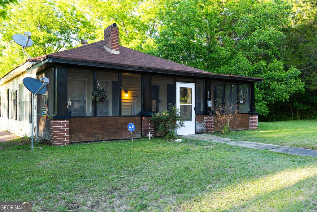 Photo of 109 E Main Street, Manchester, GA 31816 (MLS # 10759024)