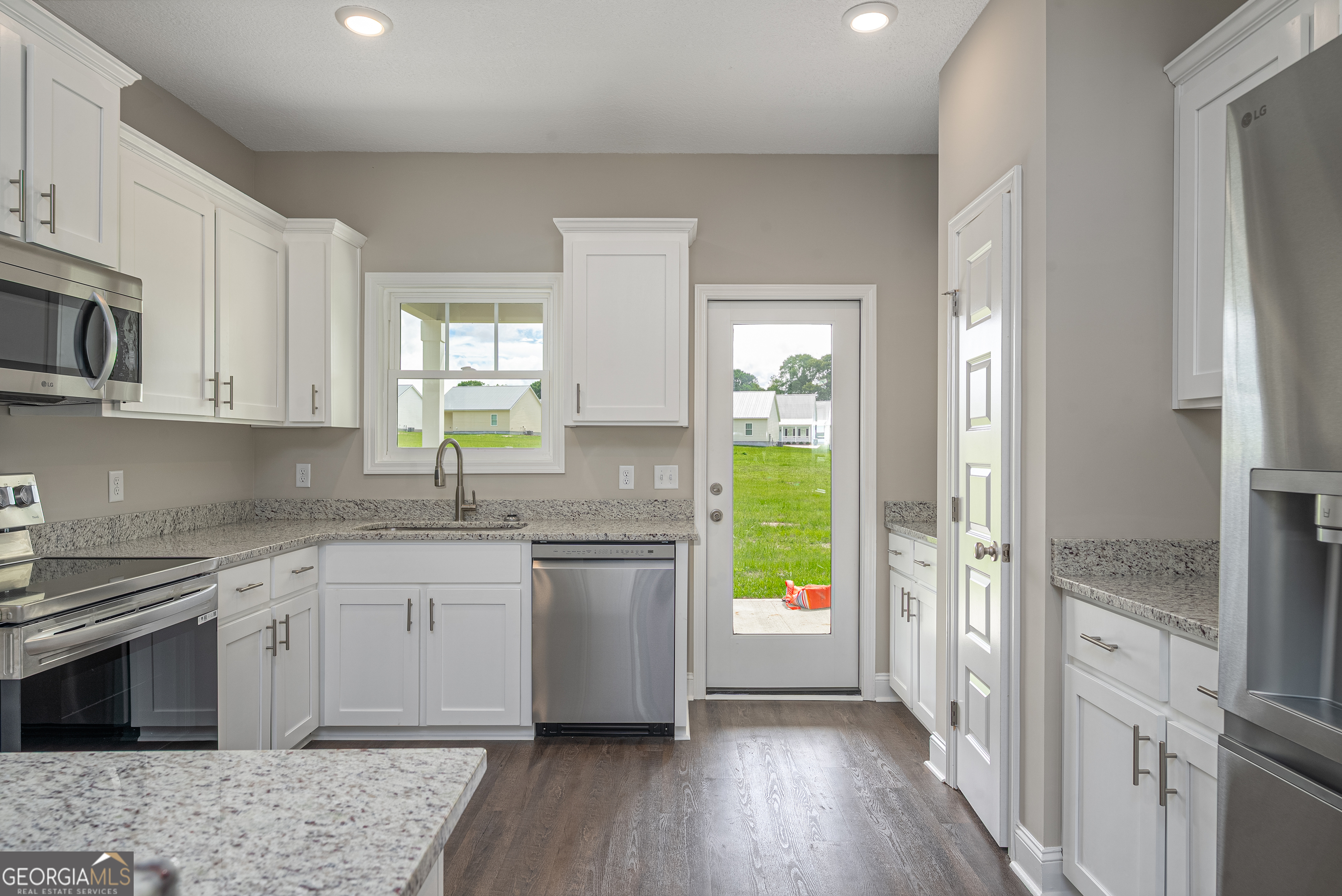 137 Avalon TRCE LOT 19