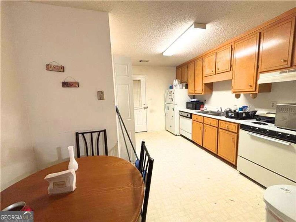 Photo of 2361 River Ridge Road NE, Milledgeville, GA 31061 (MLS # 10668215)