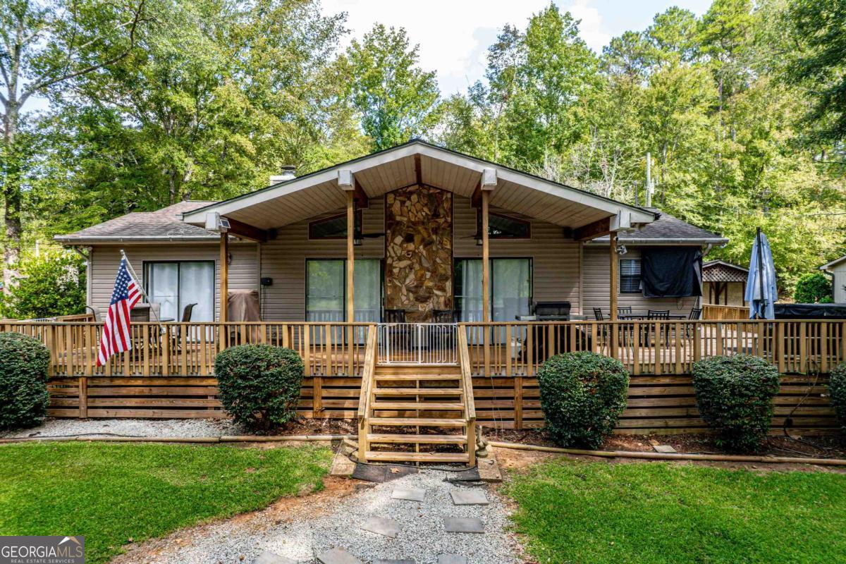 237 North Steel Bridge RD