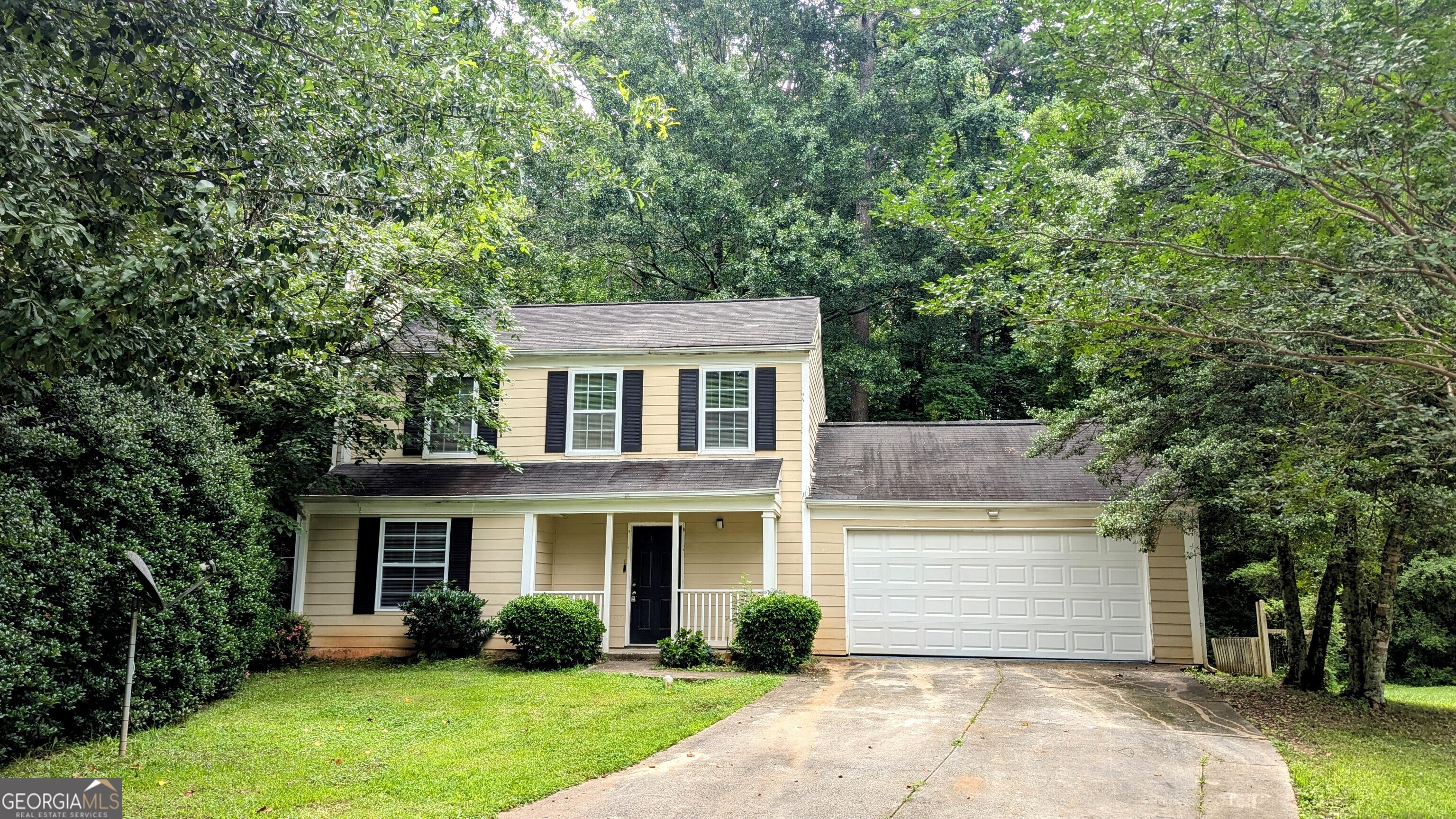 Located on a quiet cul de sac, this 3 bedroom, 2.5 bath home offers a comfortable two story layout with great space inside and out. The main level features a bright living room with laminate flooring, a functional kitchen with plenty of storage, and a half bath for guests. All bedrooms are upstairs, including a spacious primary suite. The backyard includes a small deck and a level yard surrounded by mature trees. A two car garage and the privacy of a cul de sac location make this home a solid choice for everyday living or investment. Agents: Please read private remarks/look at the offer guidelines in docs before calling, it should answer all questions you have.