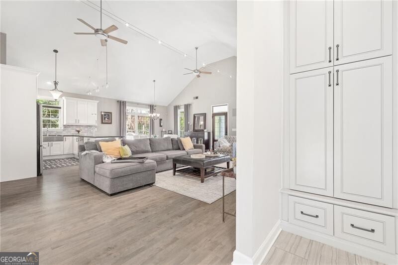 Brookhaven, Georgia 30341, United States, 3 Bedrooms Bedrooms, ,2 BathroomsBathrooms,Residential,Active,97106