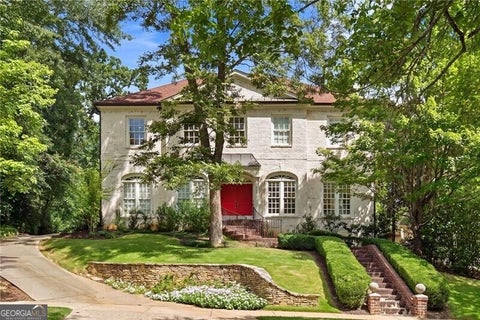 Photo of 740 E Morningside Drive, Atlanta, GA 30324 (MLS # 10844566)