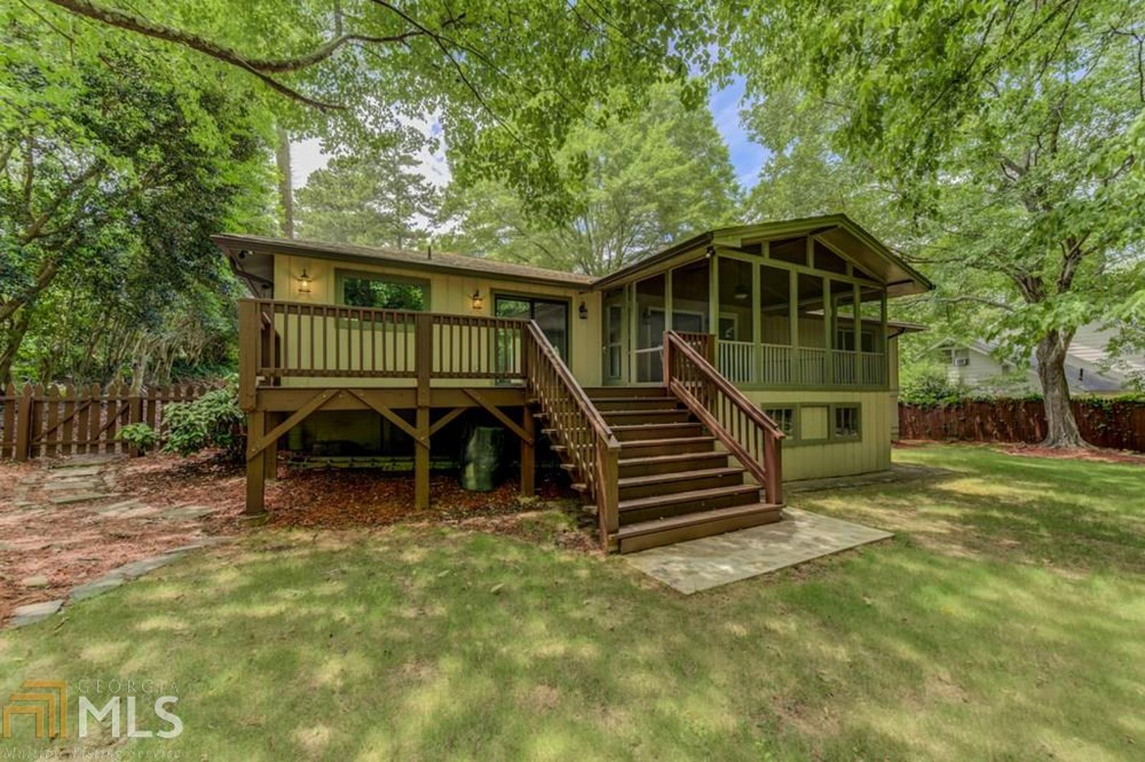 Olde Dekalb Village - Residential