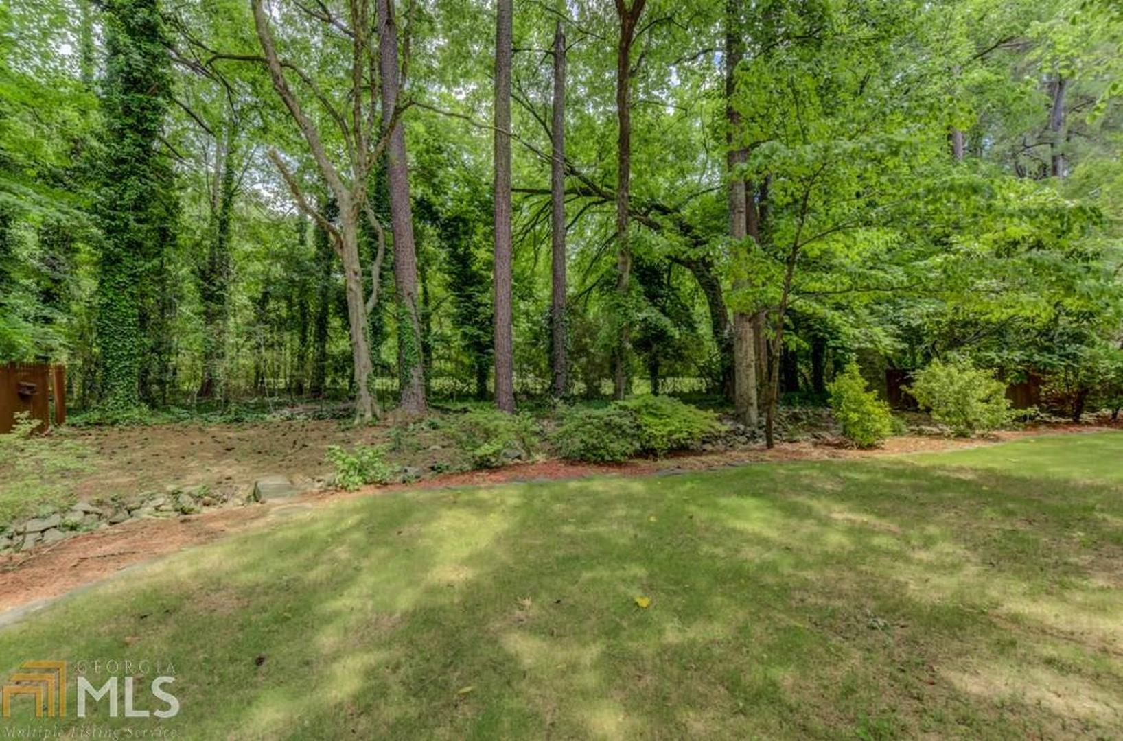 Olde Dekalb Village - Residential