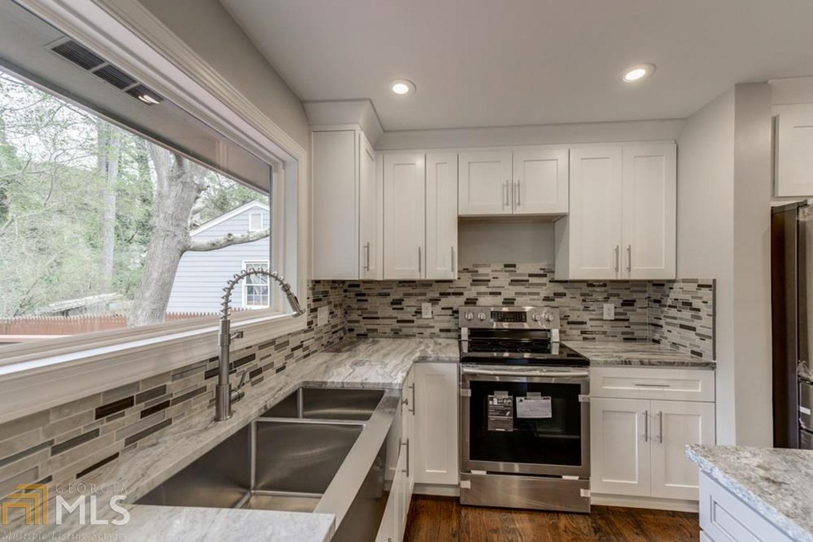 Olde Dekalb Village - Residential