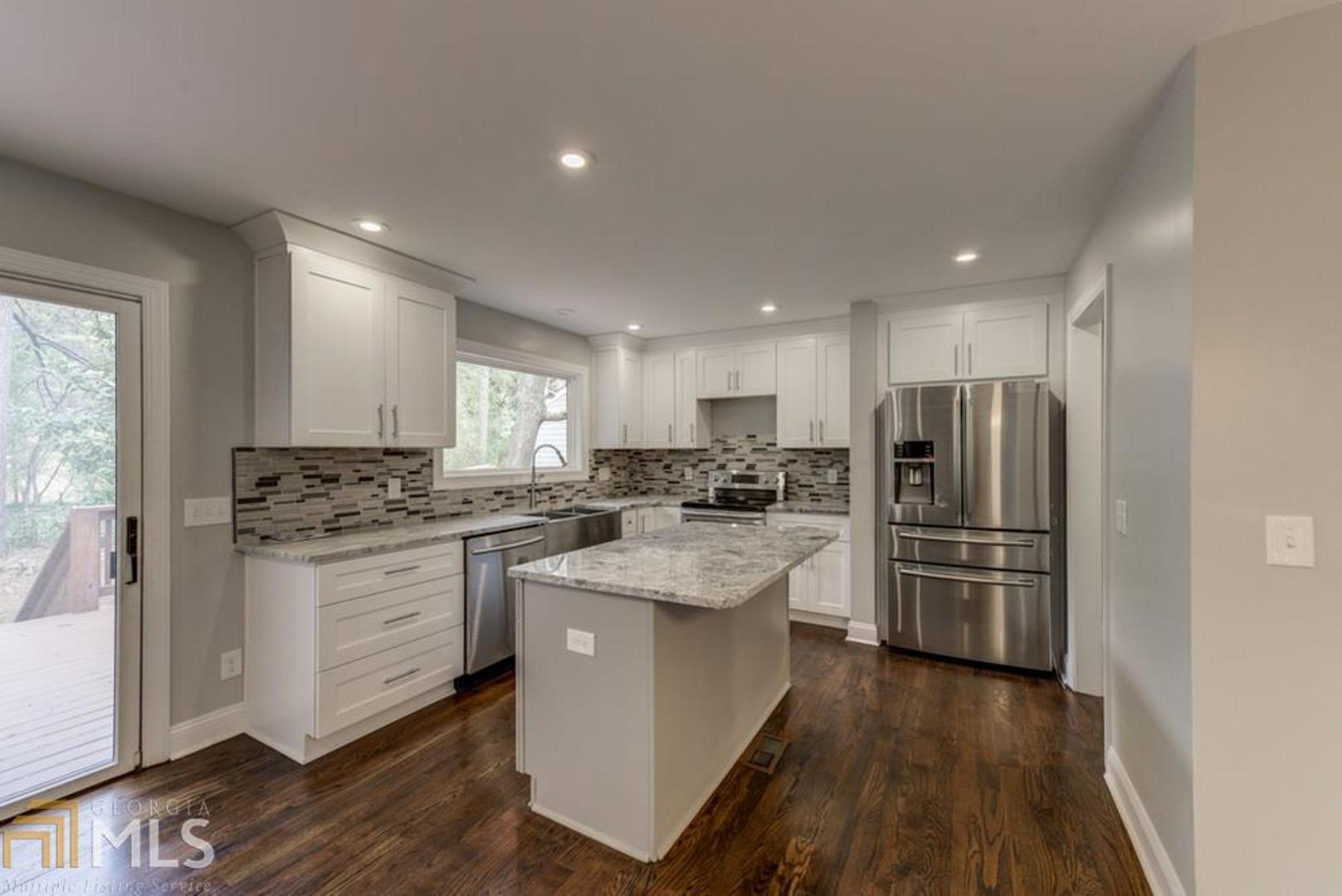 Olde Dekalb Village - Residential