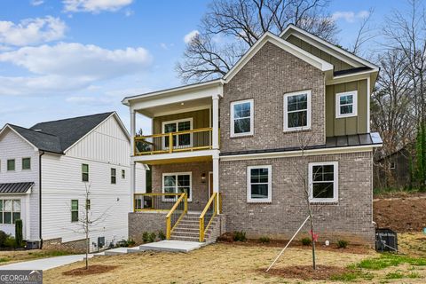 Photo of 3127 Stonegate Drive SW, Atlanta, GA 30331 (MLS # 10596669)