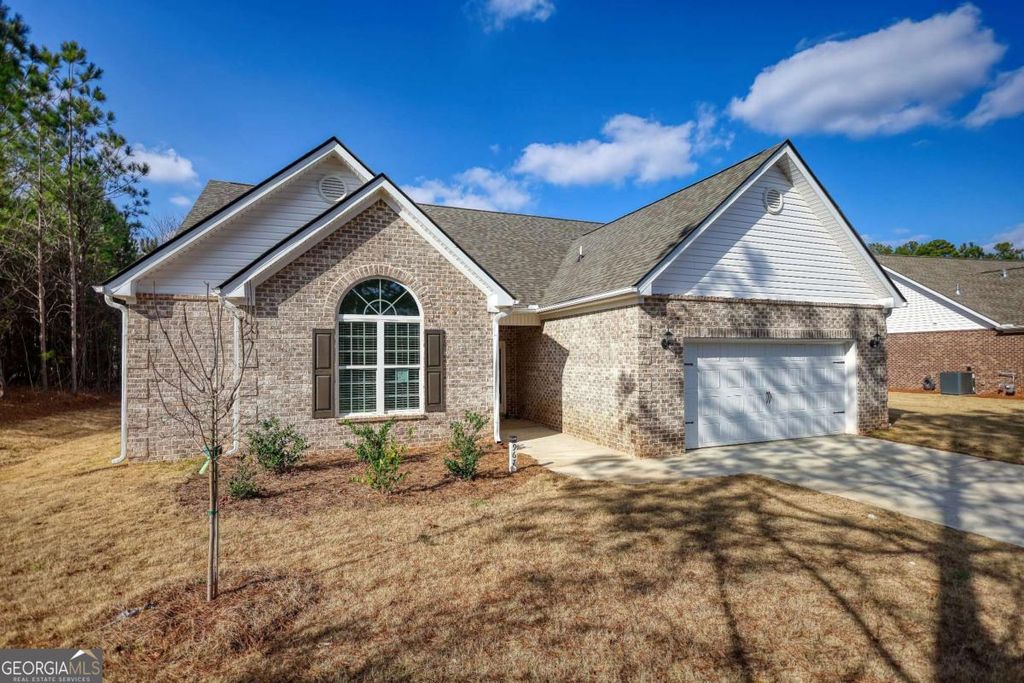 Photo of 967 Park Place Street, Social Circle, GA 30025 (MLS # 10662471)