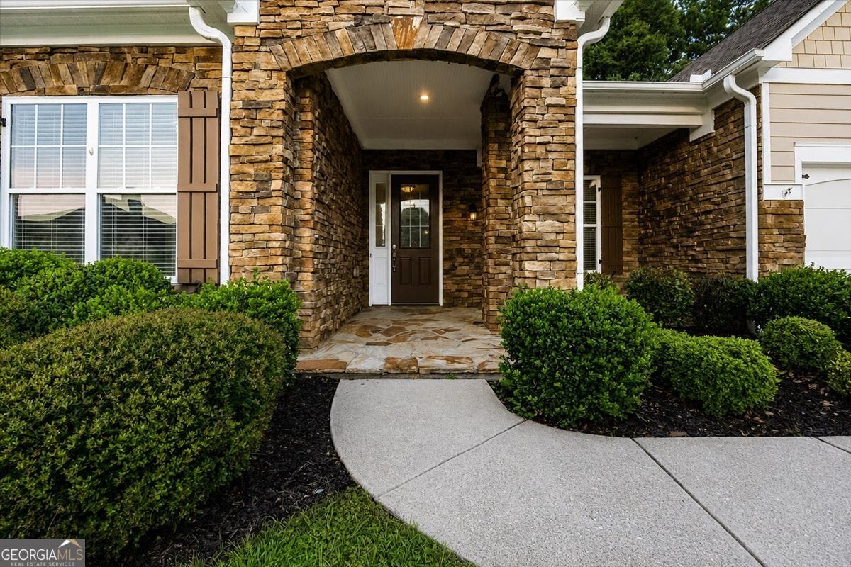 1067 Creekwood CIR