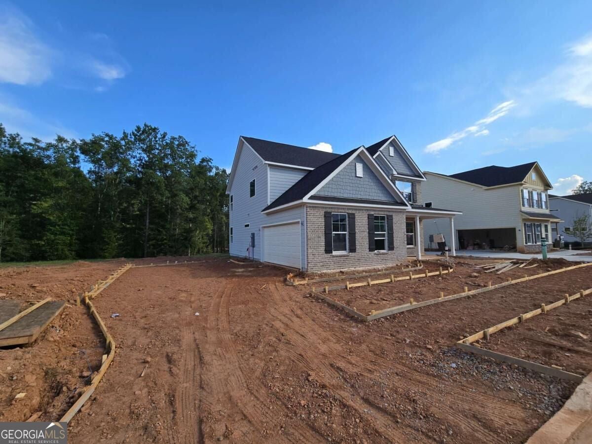 389 Conifer LN