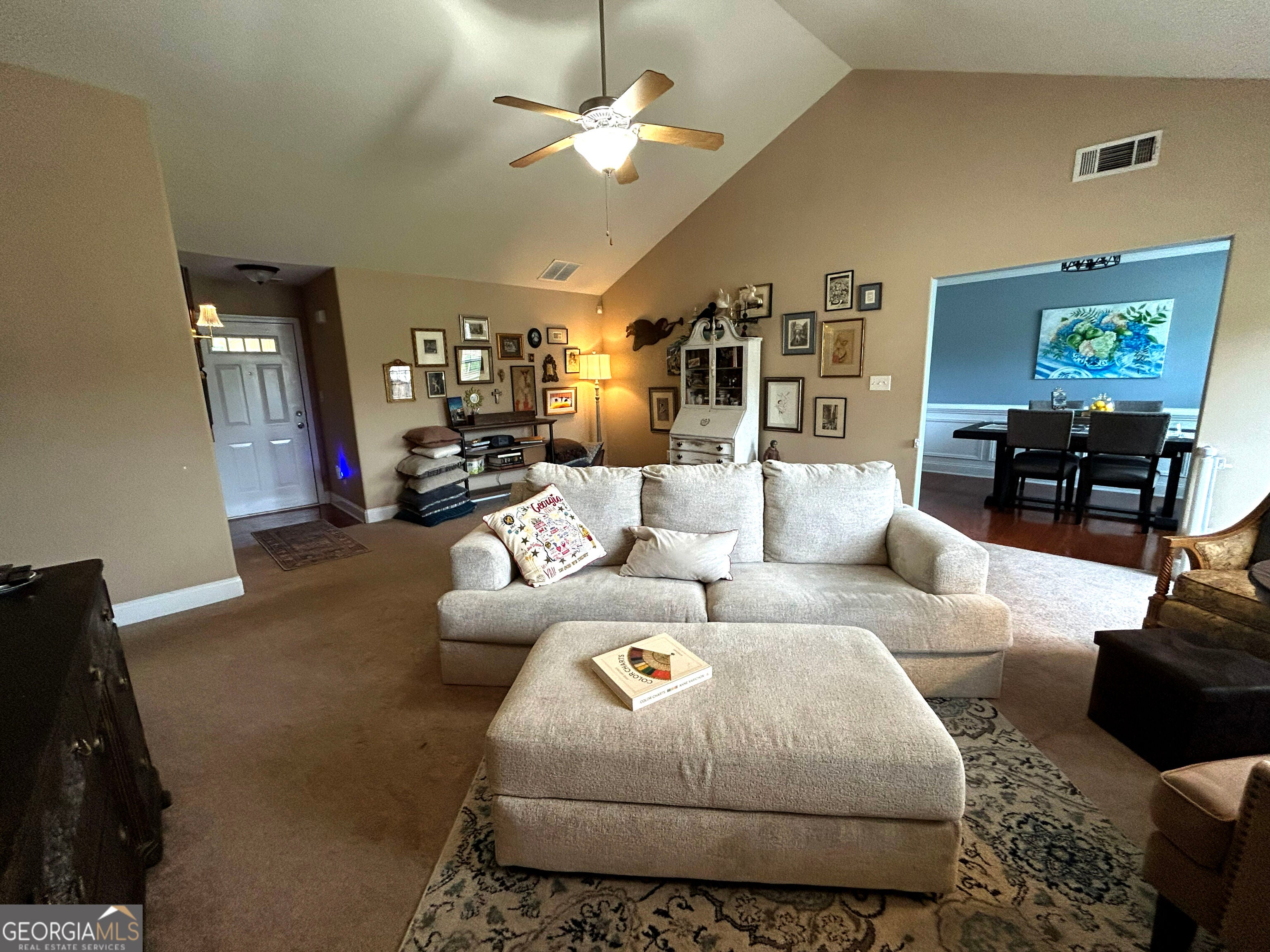 1602 Vaughn RD