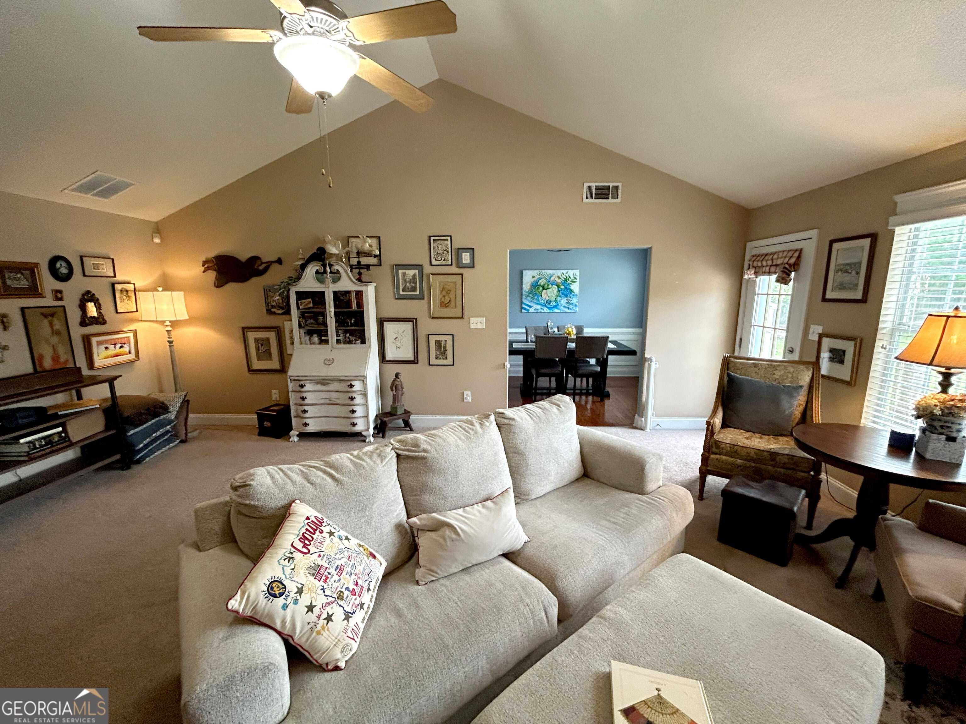 1602 Vaughn RD
