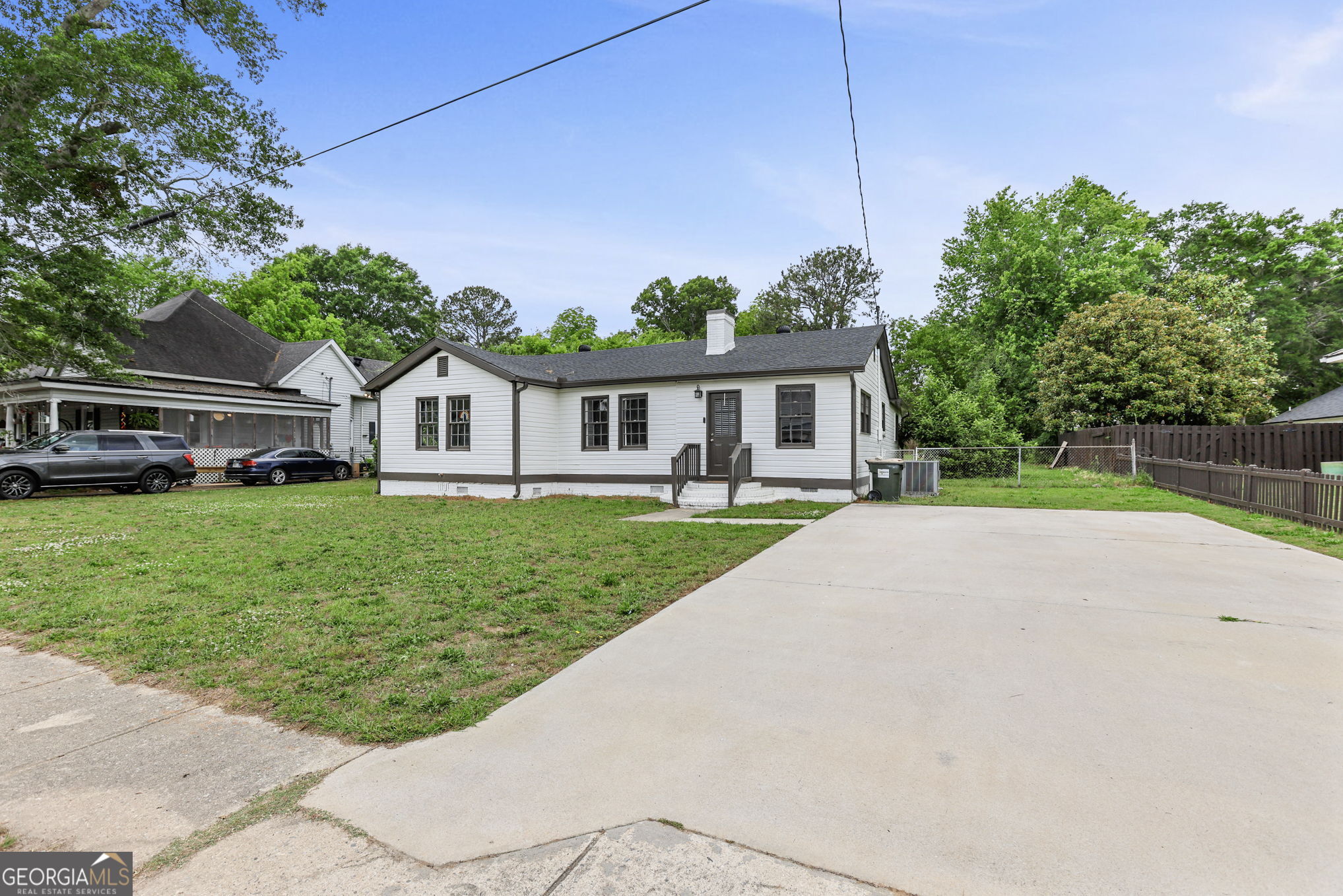 311 Folk AVE