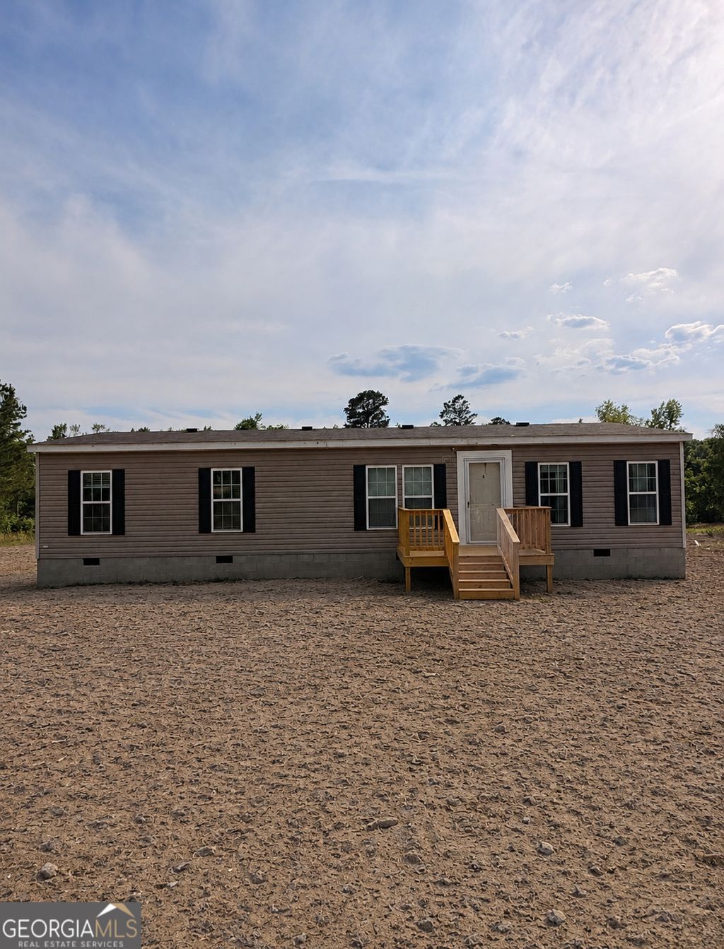 Photo of 1825 Rocks Springs Rd, Dublin, GA 31021 (MLS # 10767174)