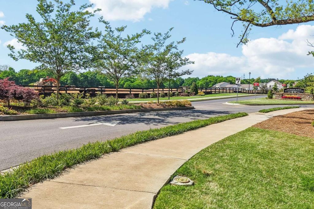 Photo of 75 Jackson Farm Road SE, Cartersville, GA 30120 (MLS # 10739399)