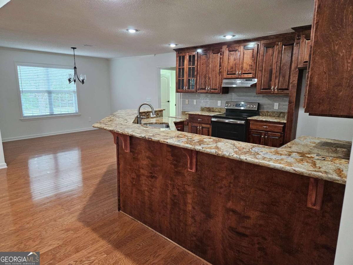 Pebble Hill Estates - Residential