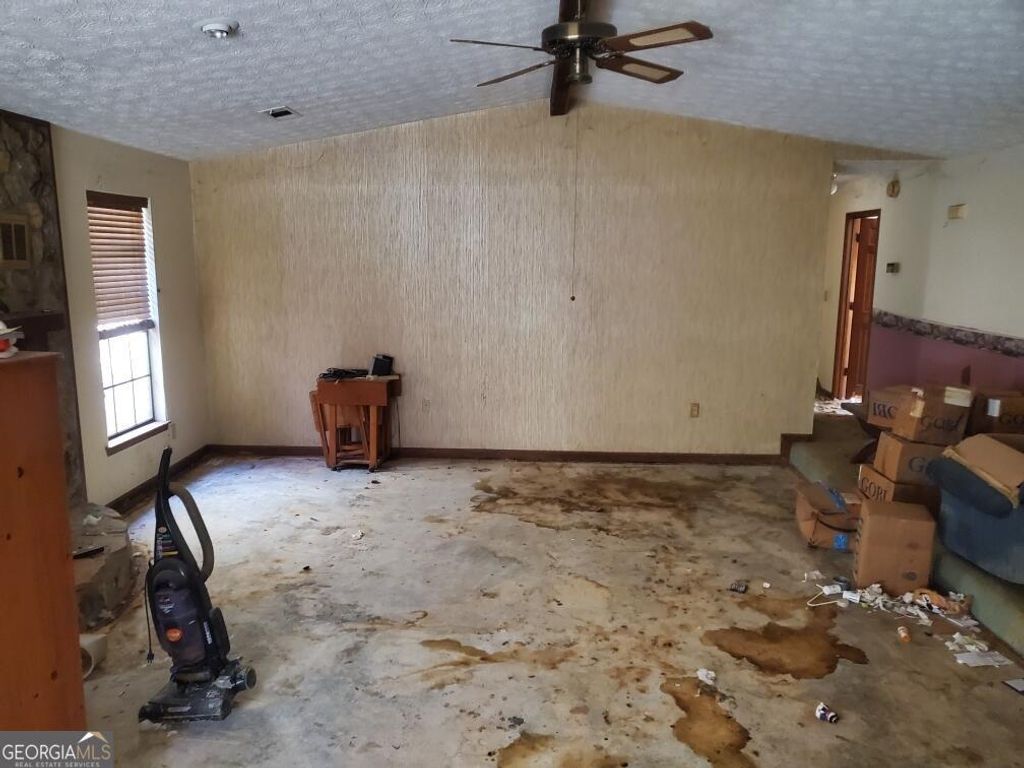 Photo of 110 Huntington Court, Fayetteville, GA 30214 (MLS # 10655113)