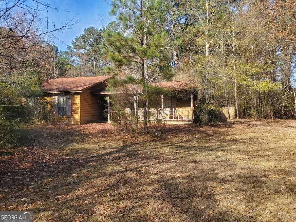 Photo of 110 Huntington Court, Fayetteville, GA 30214 (MLS # 10655113)