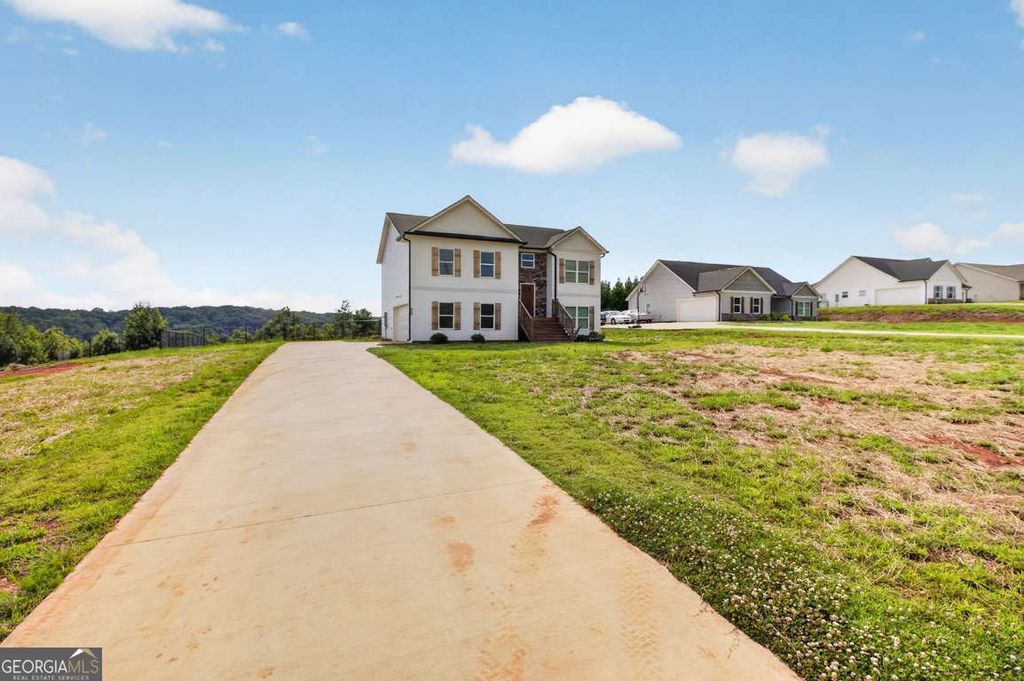 Photo of 979 Dortch Road, Eastanollee, GA 30538 (MLS # 10798242)