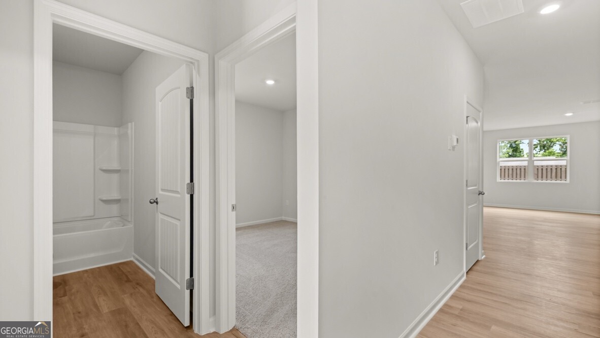 101 Babcock DR NE