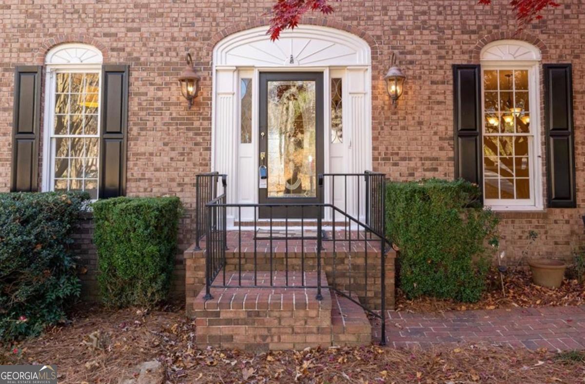 455 Bellflower CT