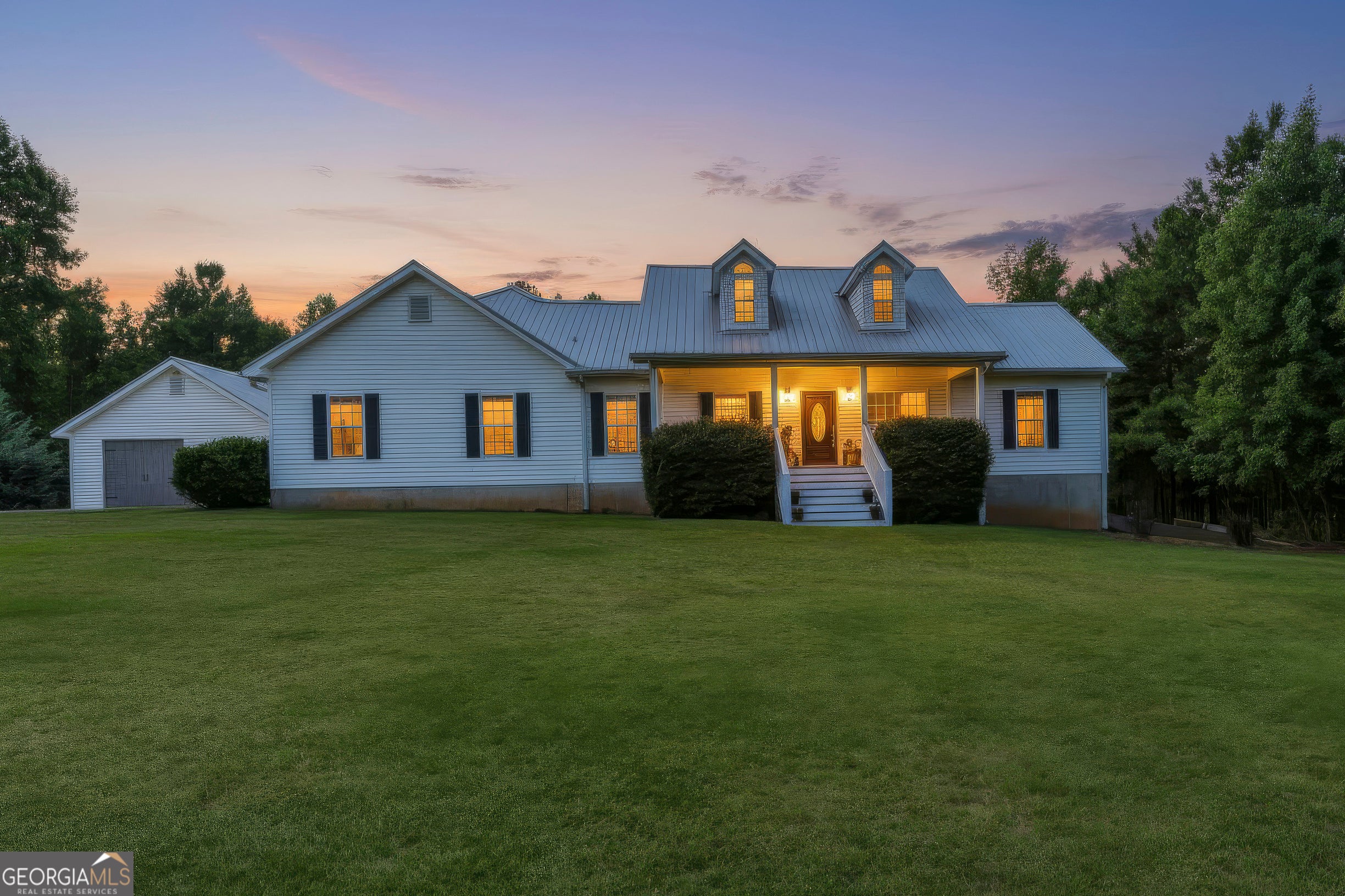 190 Pine Cone RD NW