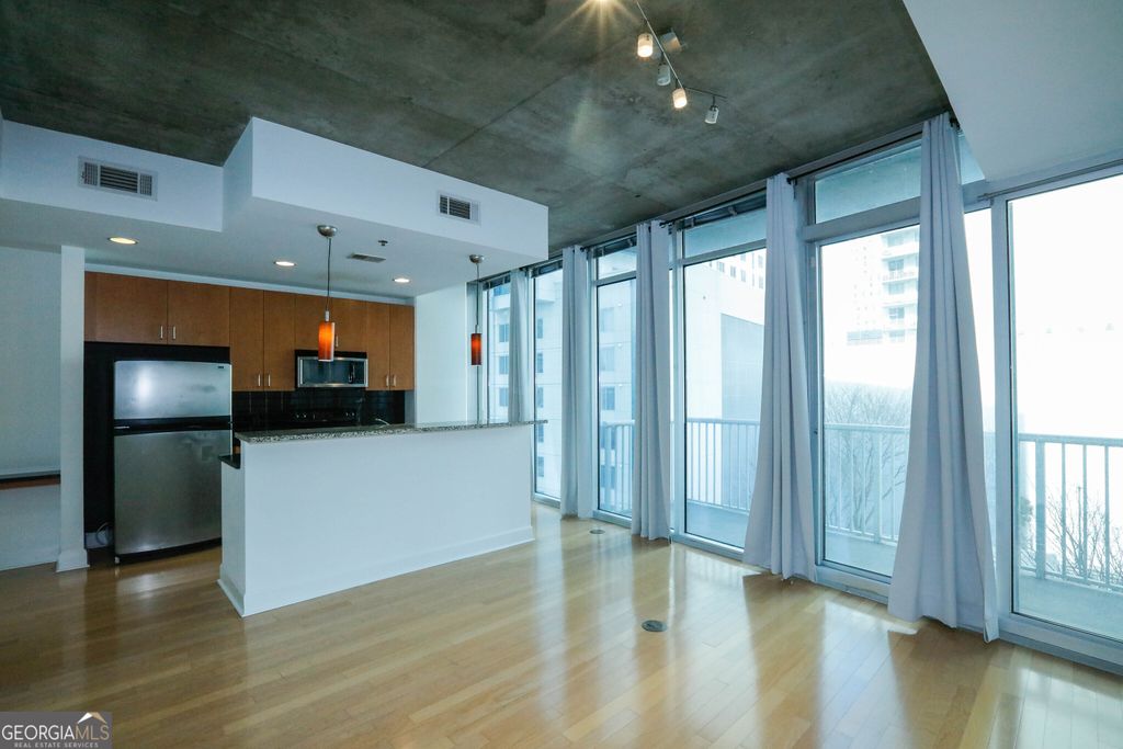 Photo of 44 Peachtree Place NW #729, Atlanta, GA 30309 (MLS # 10686030)