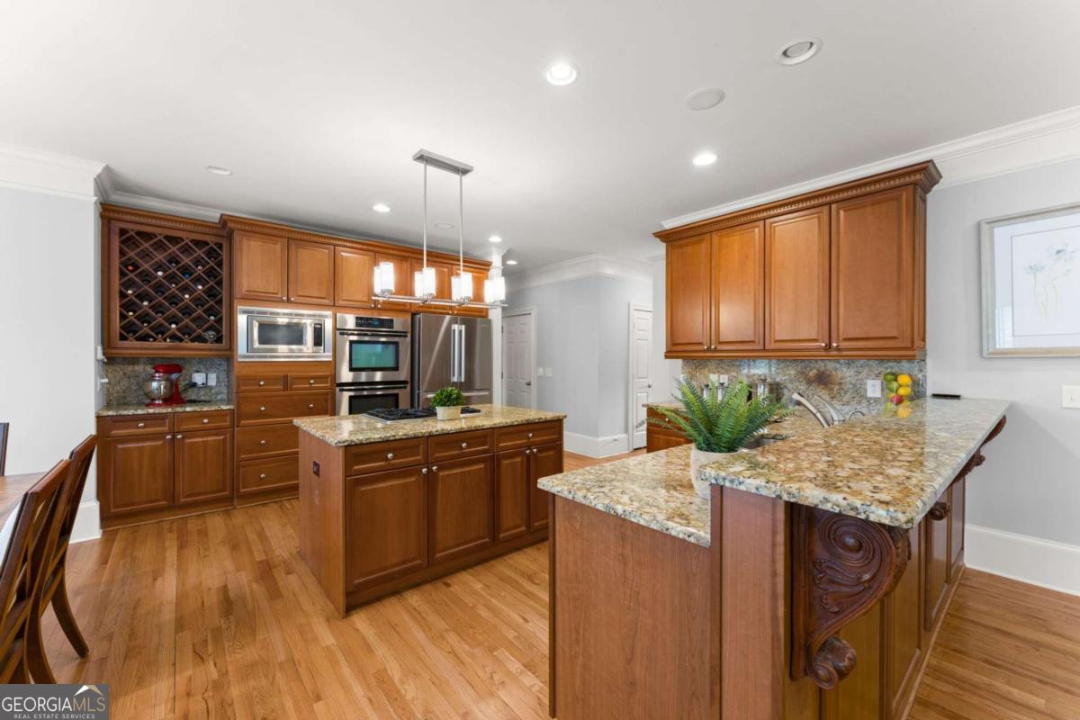 3173 Hamlet WAY