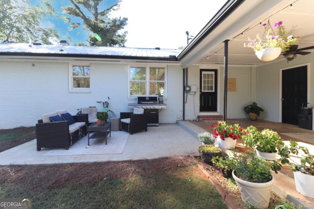 Photo of 1092 Lake Drive, Athens, GA 30606 (MLS # 10730219)