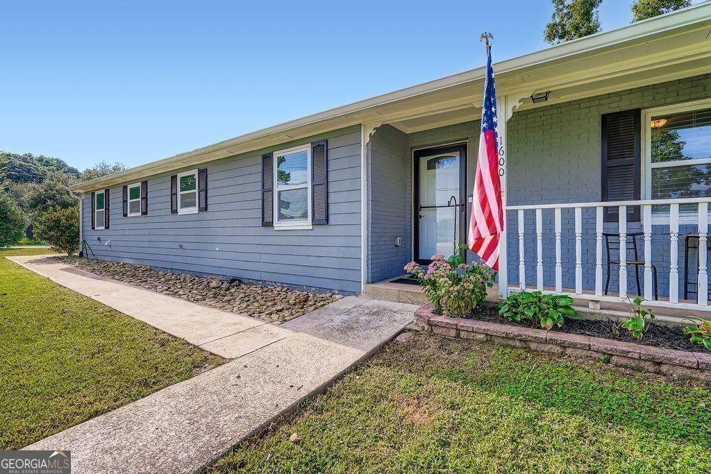 STEEPLE CHASE - Residential