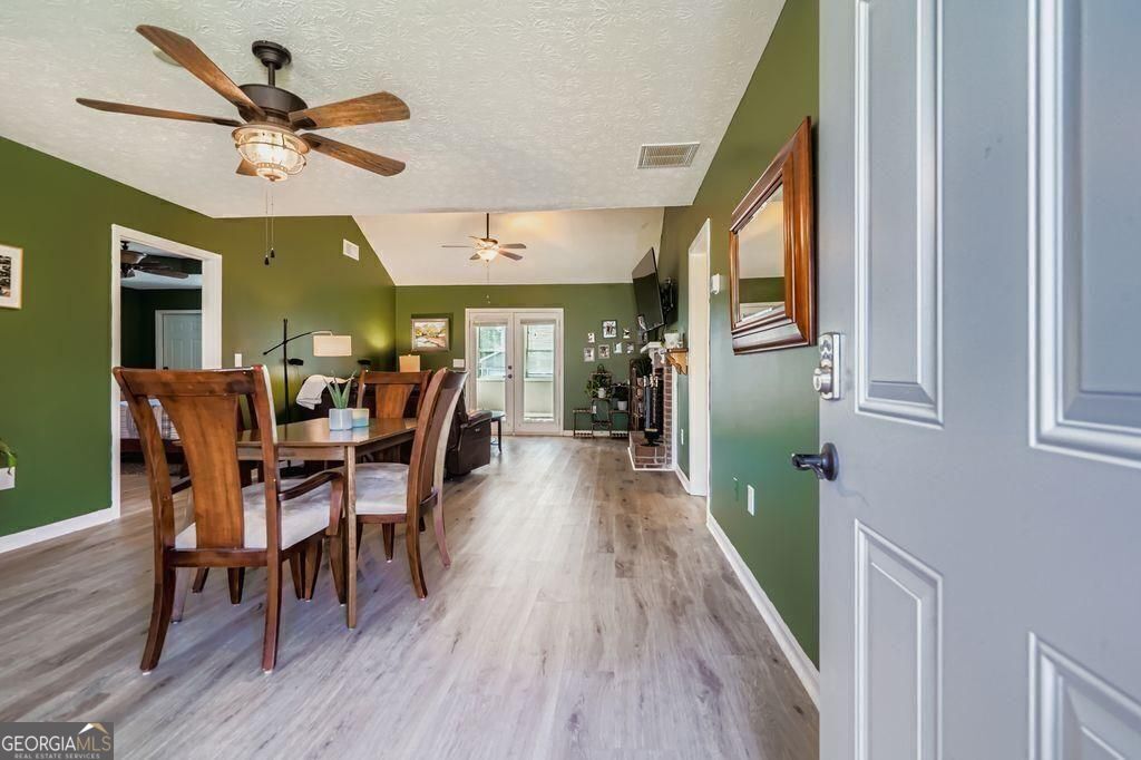 STEEPLE CHASE - Residential