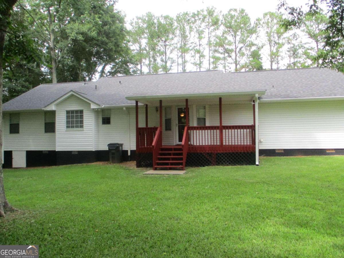 Photo 26 of 27 of 4652 Mount Zion RD house