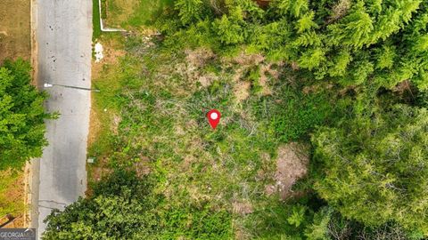 761 N Evelyn PL NW Atlanta GA 30318