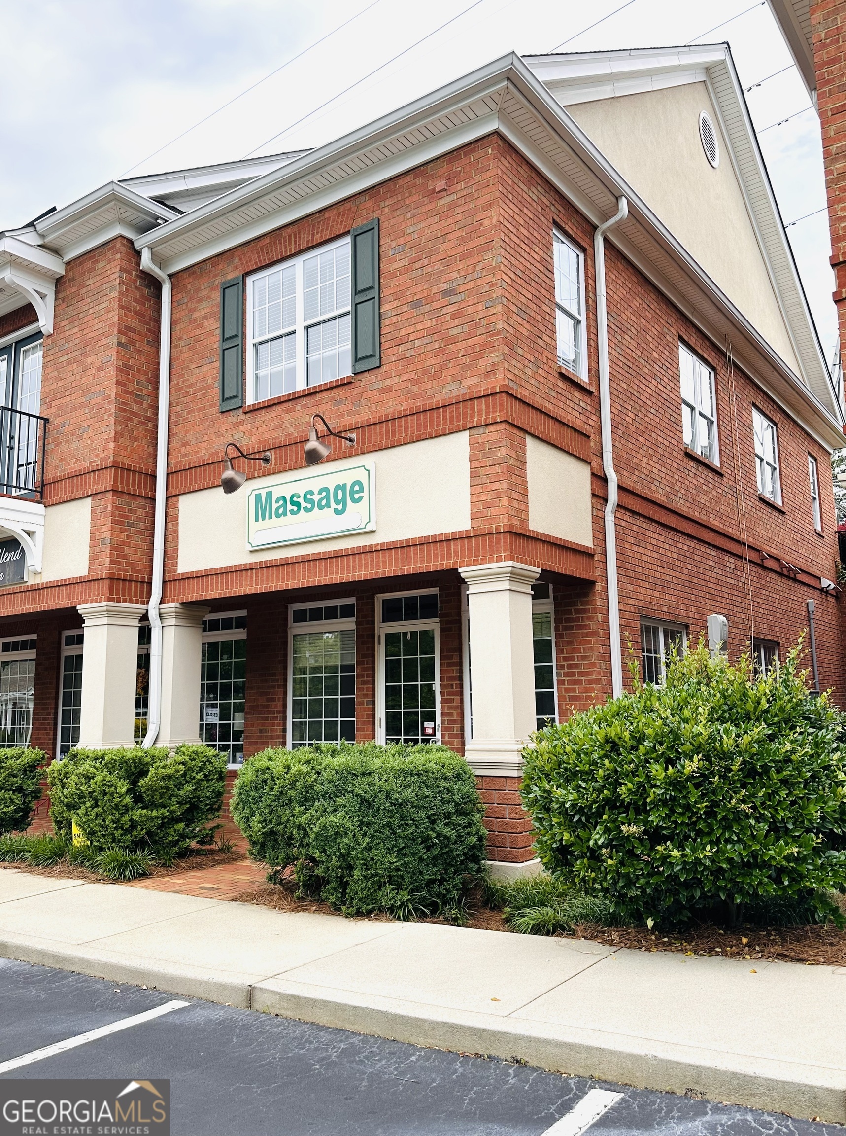 4994 Lower Roswell RD STE 25