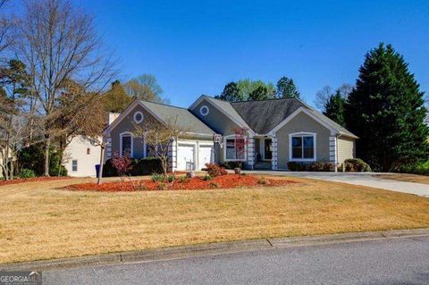 Photo of 3671 QUAIL CREEK Drive, Buford, GA 30519 (MLS # 10649887)