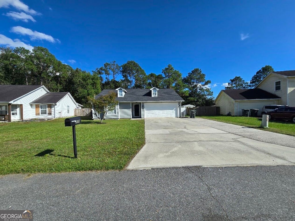 Photo of 118 Lake Ashley Drive, Kingsland, GA 31548 (MLS # 10875153)