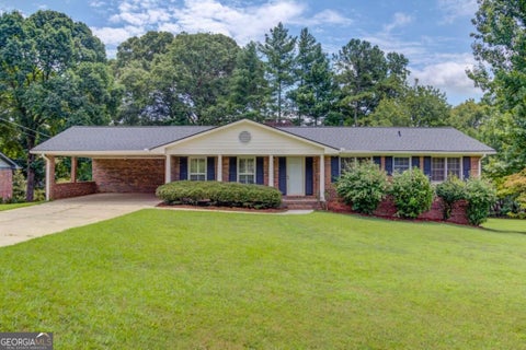 Photo of 4461 S Roberts Drive, Sugar Hill, GA 30518 (MLS # 10837128)