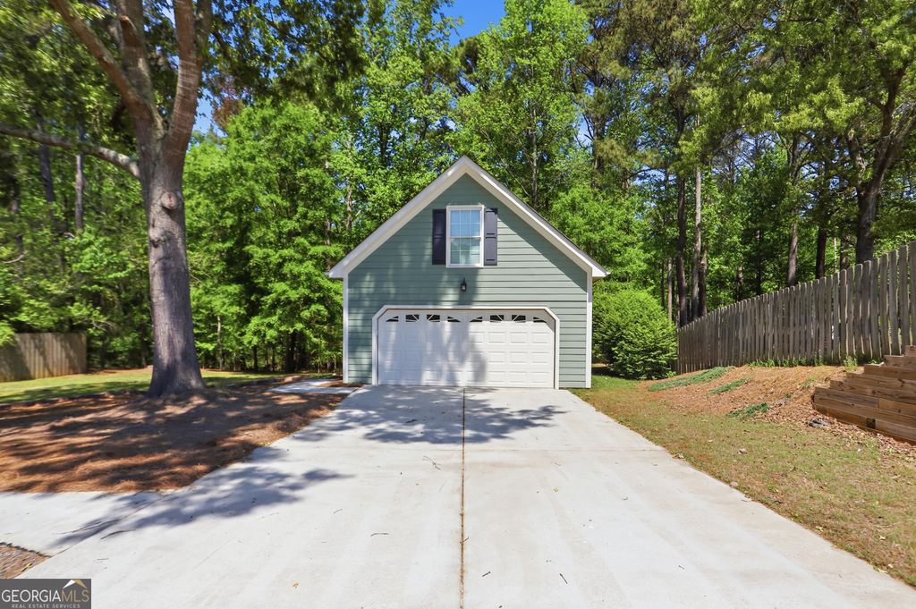 Photo of 3861 Brittan Glade Trail, Snellville, GA 30039 (MLS # 10735688)