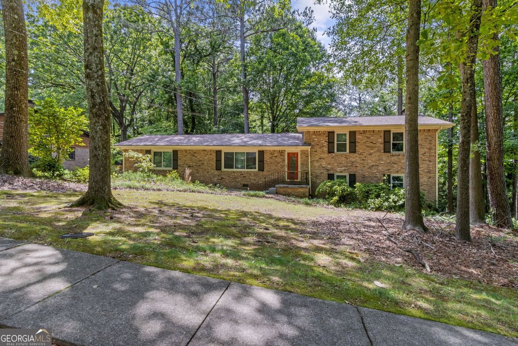 Photo of 3362 Northbrook Drive, Atlanta, GA 30340 (MLS # 10678485)