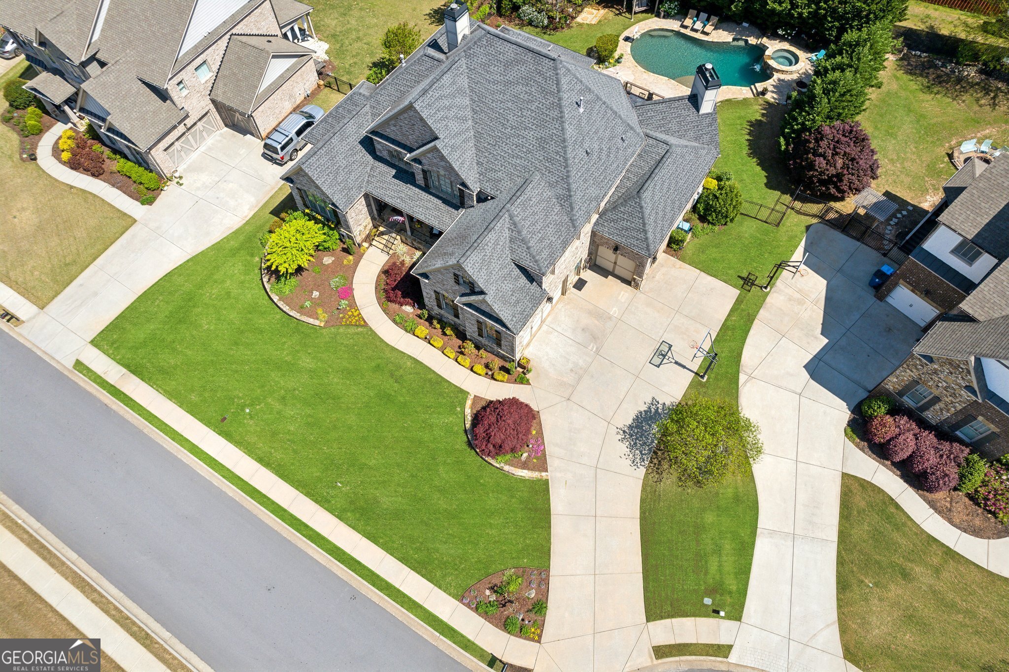 968 Woodtrace LN
