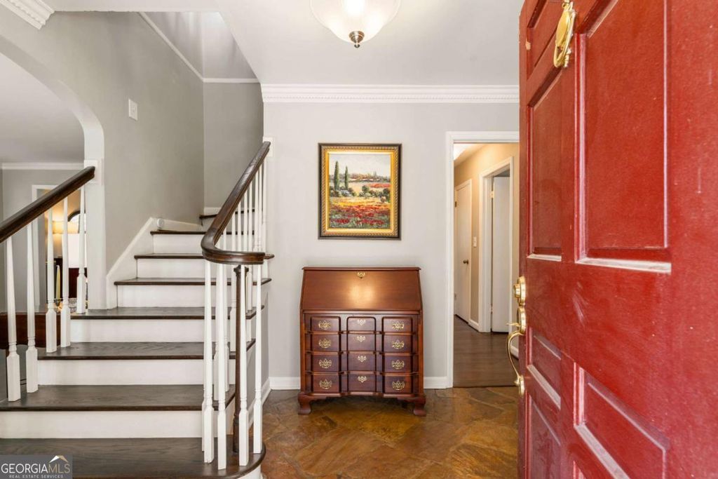 Photo of 2492 Sherbrooke Drive NE, Atlanta, GA 30345 (MLS # 10728372)