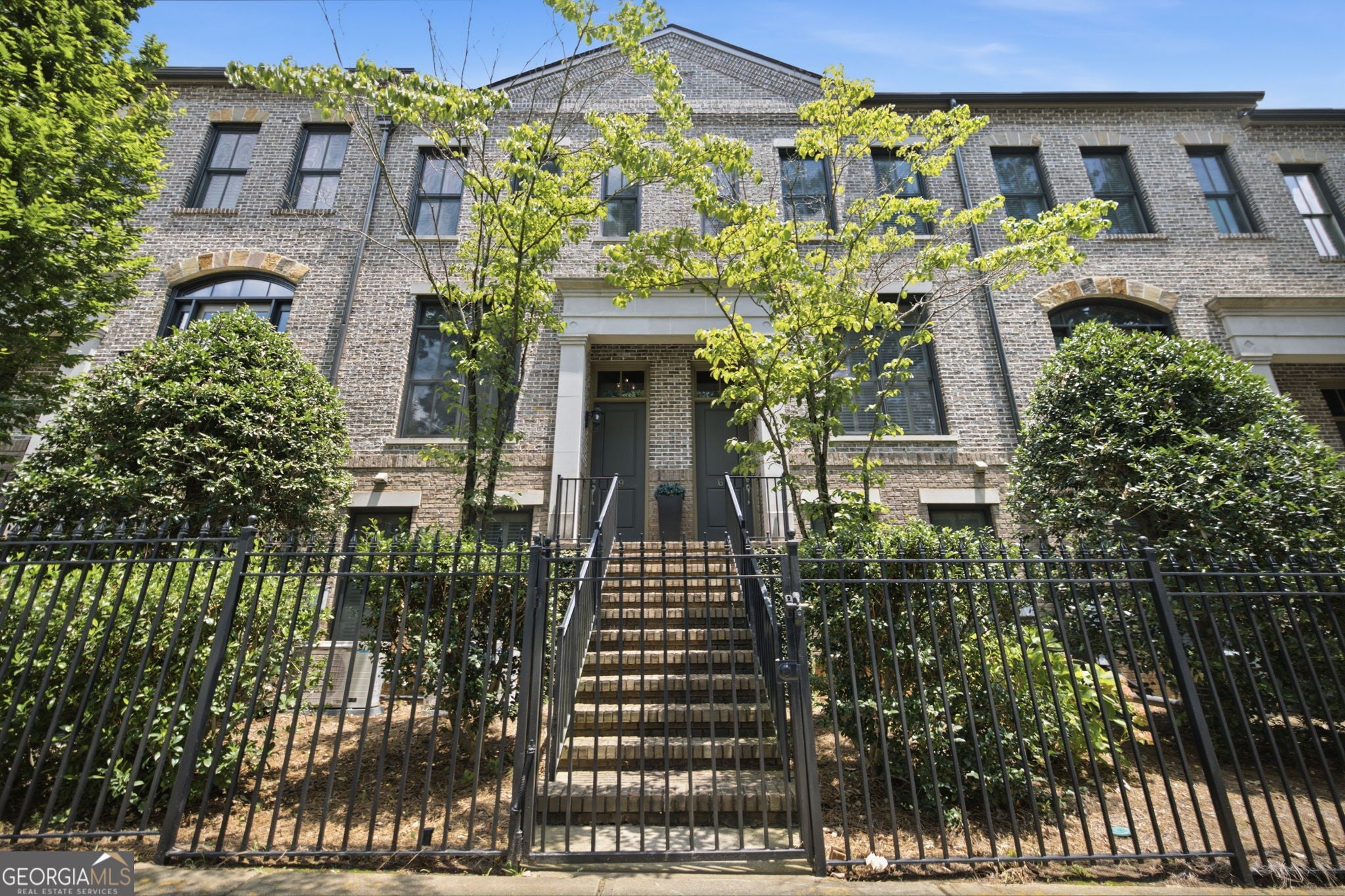 69 Honour AVE NW
