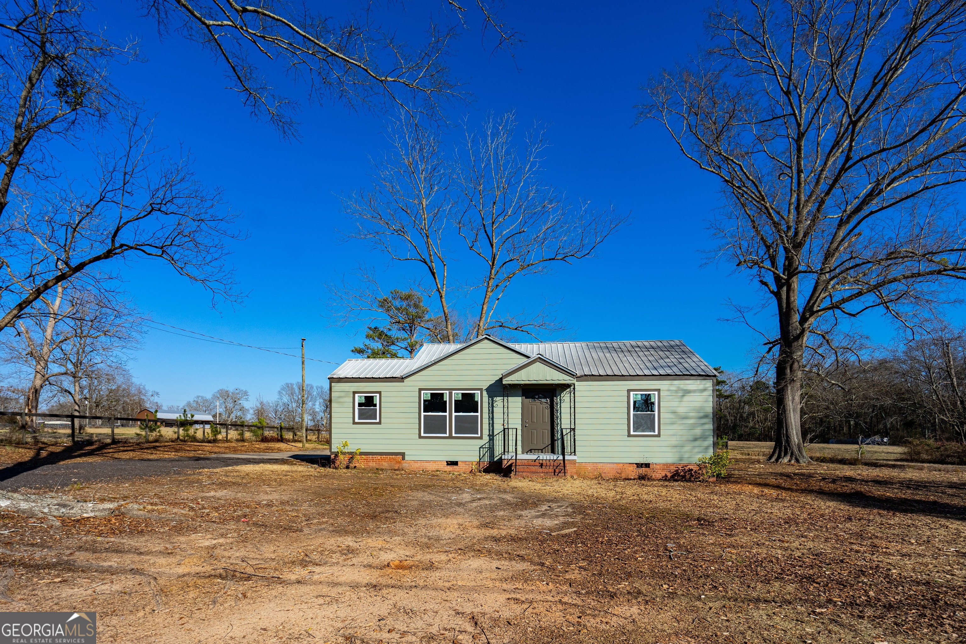 Back on the market at no fault to the seller. Frame this address! This cottage style home has been completely renovated and located in a country setting. This home offers new Hardi plank siding, new lvp flooring, new kitchen cabinets with countertops. Freshley painted interior and exterior. Has new windows, new hot water heater, new heating and air system. Ideally located near interstate 85 and I85. A few miles from Industrial Park.