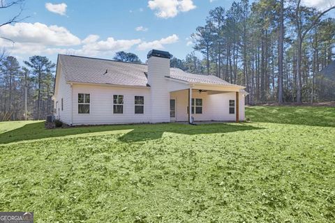 A home in Newnan