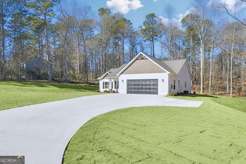 A home in Newnan